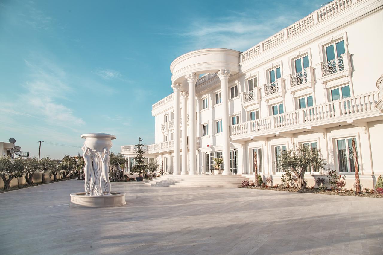 Hotel Villa Pascucci Durres Exterior photo The White House of Tirana